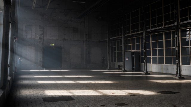 Forest officials arrested 11 suspected poachers and seized more than 800 dead bats in a major wildlife trafficking bust in India.