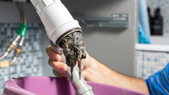 One homeowner took to r/LifeProTips and shared a piece of advice for other homeowners who also use their garbage disposals.