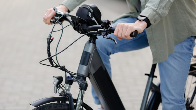 The City and County of Denver's Office of Climate Action, Sustainability & Resiliency launched an e-bike rebate program with the aim of reducing vehicle pollution.