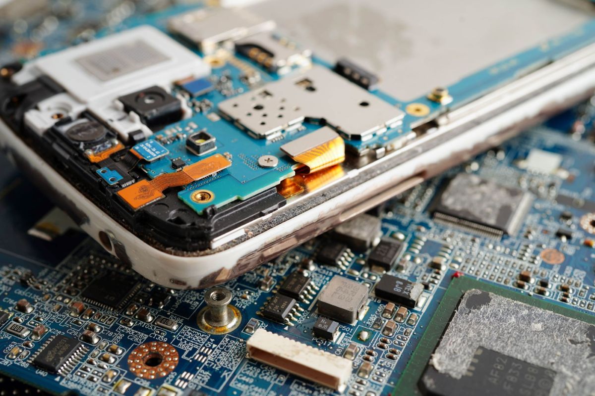 Researchers have developed fully biodegradable printed circuit boards using lignocellulose, a natural wood-based material.