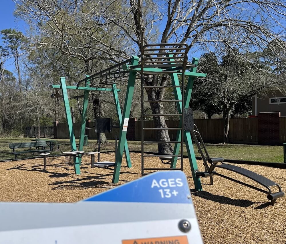 One homeowner shared on Reddit the extreme measures an HOA took to restrict access to what used to be a neighborhood's playground.