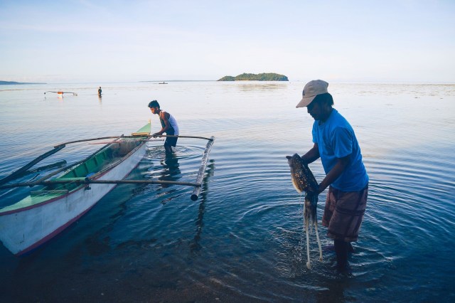 Fishers are speaking up on behalf of a new measure aimed to ban commercial fishing within municipal waters in the Philippines.