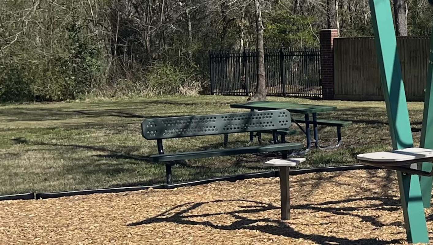 One homeowner shared on Reddit the extreme measures an HOA took to restrict access to what used to be a neighborhood's playground.