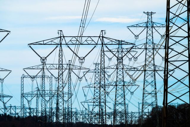 Researchers from the University of Surrey discovered that solar energy now costs as little as £0.02 ($0.027) to produce one unit of power.