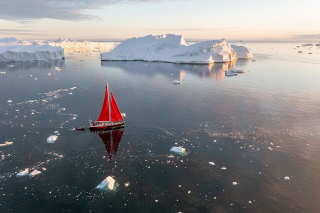 Navigator Tamara Klink became the second woman to sail through the Northwest Passage, where she saw surprisingly little ice.