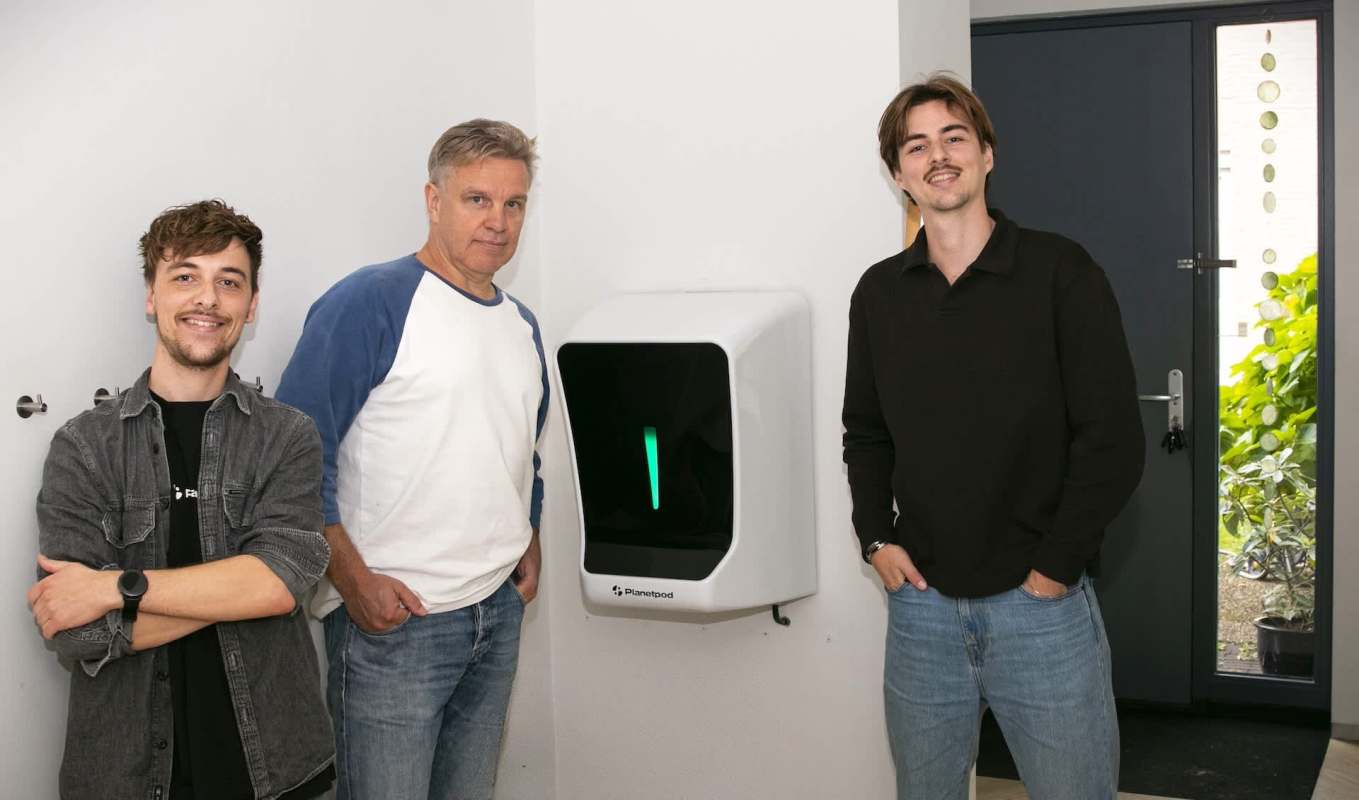 These smart home batteries help consumers become more energy independent, offering more control over their power usage.