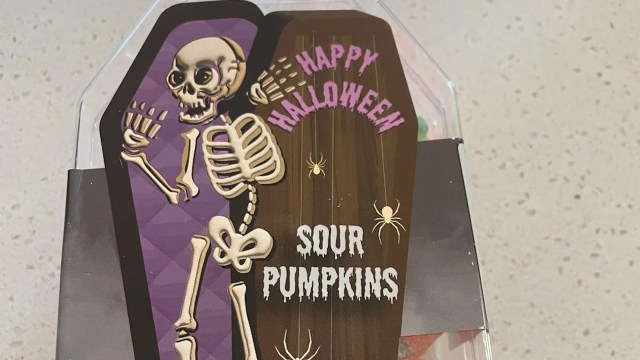 The photos show a coffin-shaped package of Halloween-themed, pumpkin-shaped sour candy.