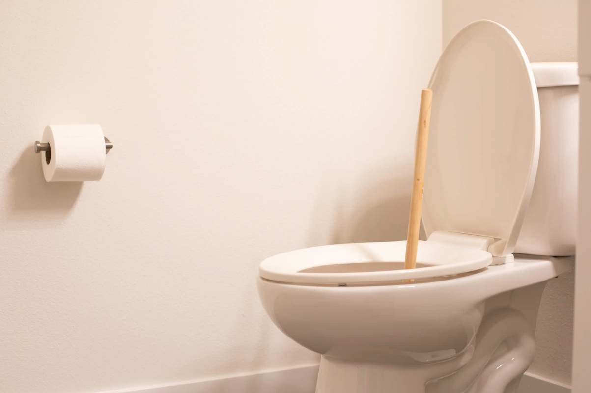 One TikTok user shared a hack to unclog a toilet without a plunger and ended up saving hundreds of dollars.