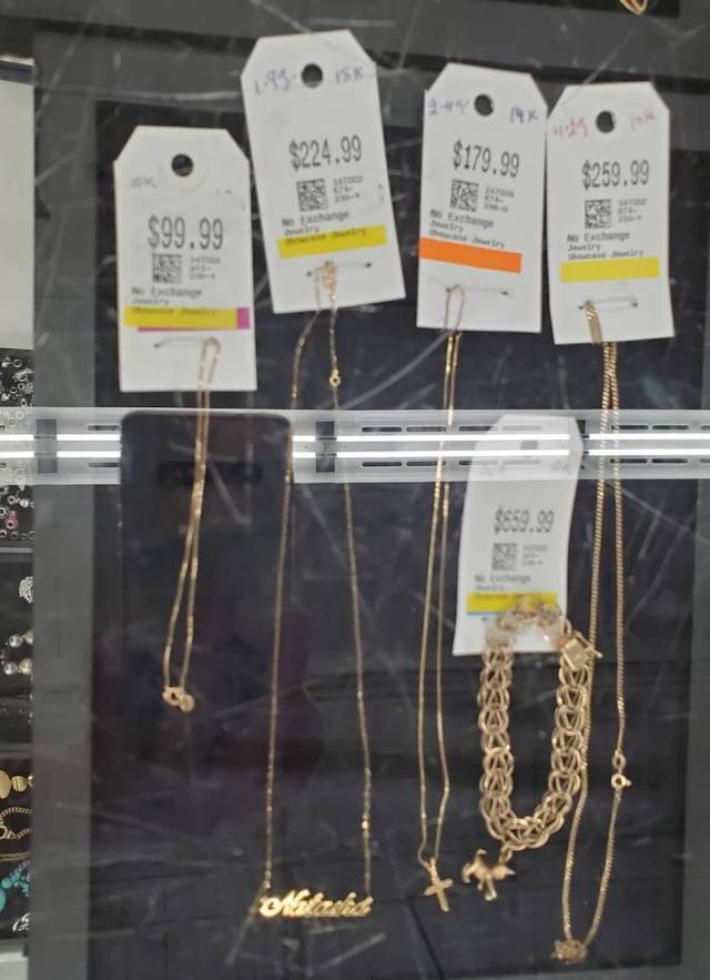 One Redditor was shocked after seeing overpriced thrift store jewelry, leading to a conversation about corporate greed.