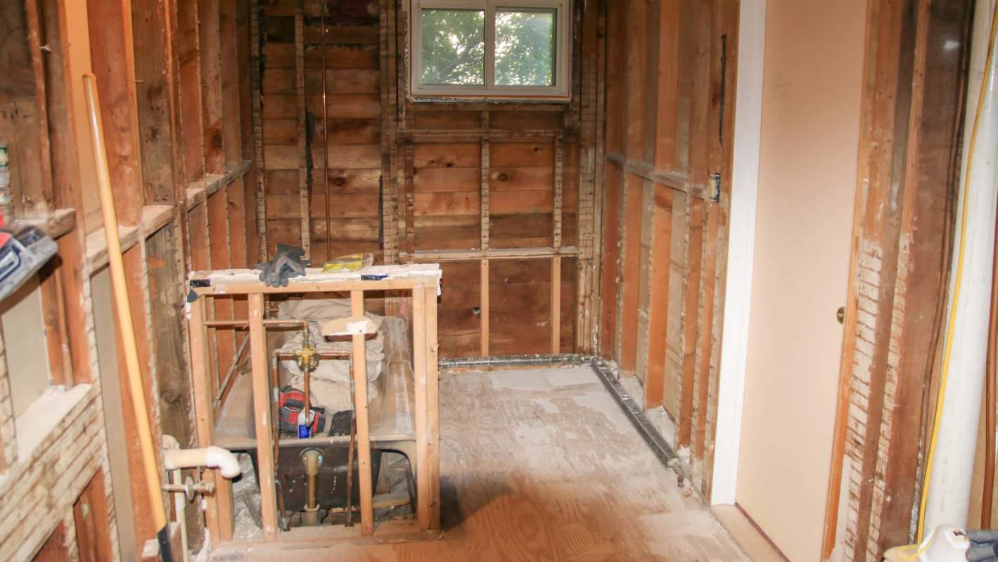 When one Reddit user set out to replace their aging gas water heater, their post in r/heatpumps sparked a wave of practical advice.