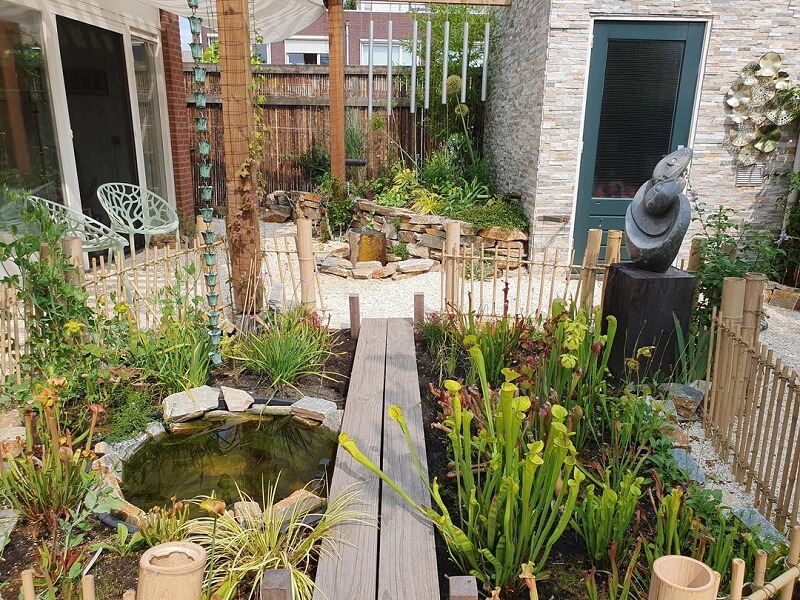 A Redditor shared the heartwarming story of how his father recreated a bog garden at their new home.