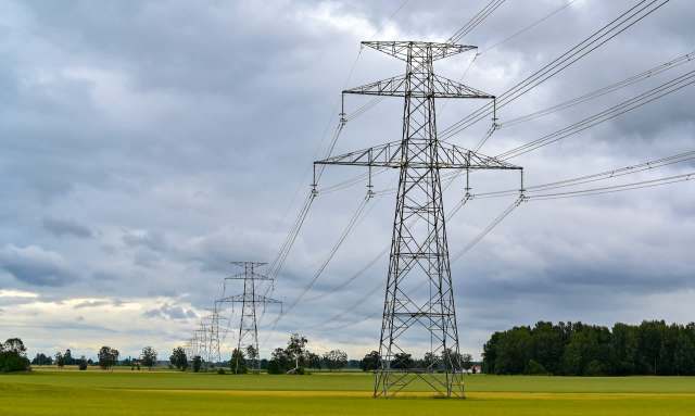 Berkeley-based Deep Fission has nonbinding agreements to deliver 12.5 gigawatts of electricity, which would match what more than 12 standard nuclear reactors produce.