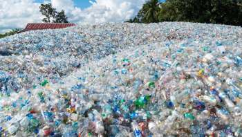 One of the world's largest oil companies has received approval to transform one of its industrial sites into a biorefinery.