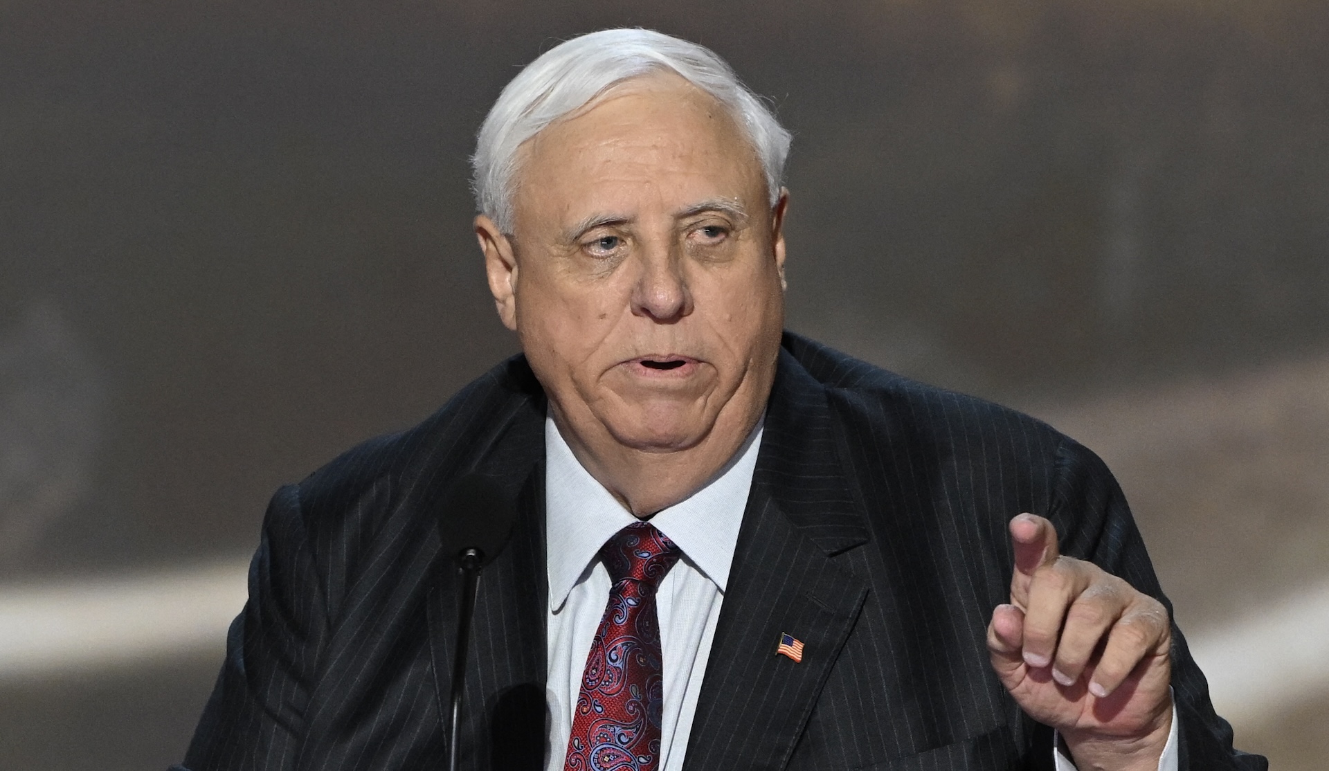 US Senator sparks backlash after details of outrageous behavior come to light: 'What a waste'