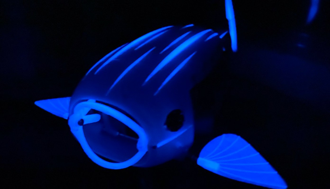 The engineers at the University of Surrey are behind Gillbert, a robotic fish designed to filter plastic out of our water.