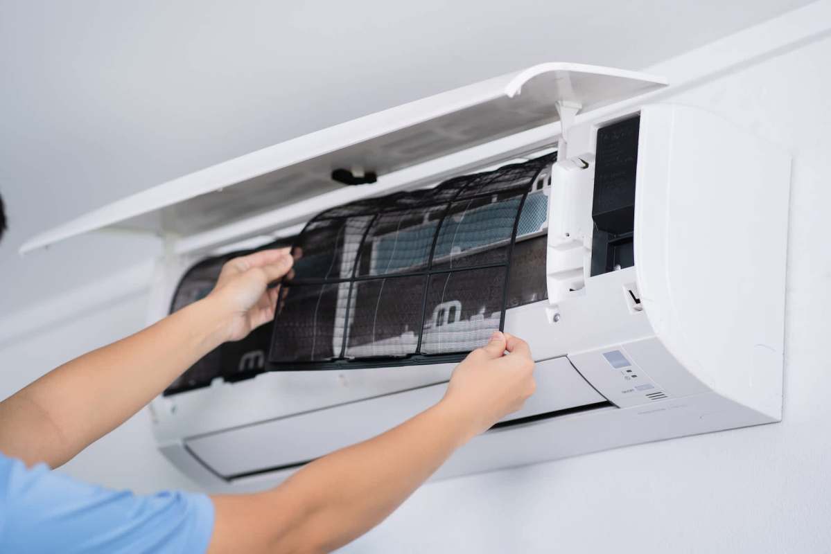 One curious homeowner took to the subreddit r/hvacadvice to ask if they could vacuum out their HVAC filters.