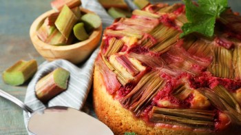 One TikToker faced backlash for promoting eating Japanese knotweed, an incredibly invasive plant.One TikToker faced backlash for promoting eating Japanese knotweed, an incredibly invasive plant.