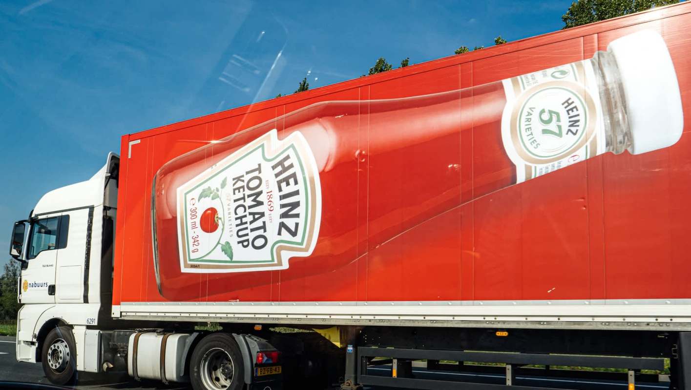 Kraft Heinz announced that, by the end of 2027, none of its existing products will contain artificial colors.