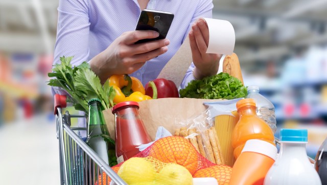Martie is a new grocery delivery service offering huge discounts on food to help reduce food waste and lower your bill.