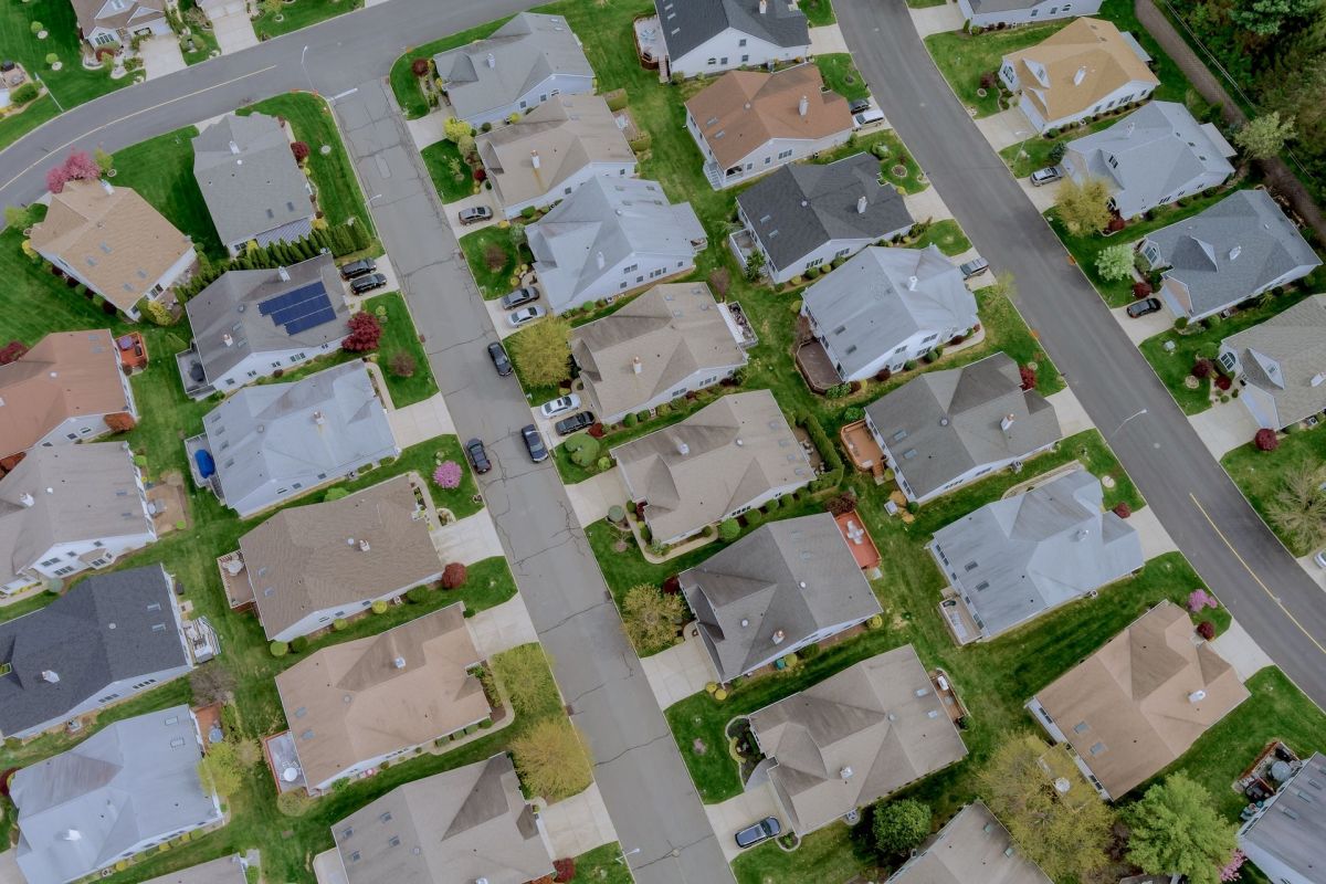 One Reddit user tried to find a middle ground with their HOA about the e-bike ban.