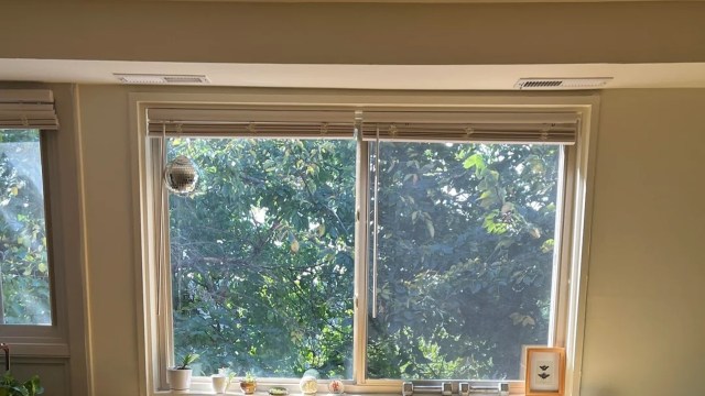 Moving into a new apartment can come with the challenge of furnishing it on a budget.