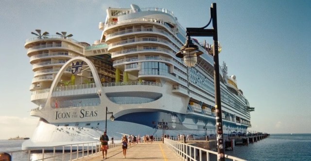 A personal account of life aboard Royal Caribbean's Icon of the Seas has sparked heated discussion on social media.