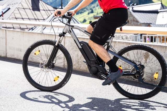 Residents of British Columbia received an e-bike subsidy, and a study revealed the massive benefits.