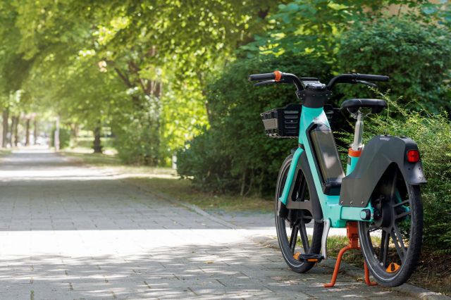 The Maui E-Bike Giveaway is a relief effort that will provide free electric bikes to residents who lost their transportation during the Lahaina fires in Hawaiʻi in 2023.