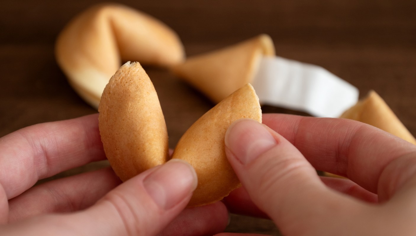 One Reddit user was surprised by their capitalistic fortune and shared their cookie on the r/mildlyinteresting subreddit.