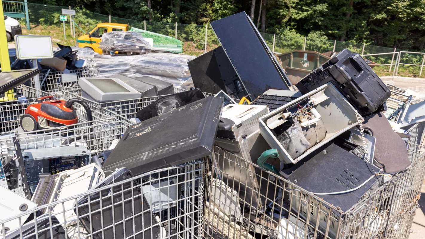 A Redditor benefited from a friend finding dozens of working gaming consoles, controllers, and accessories worth thousands of dollars behind a retro game store.