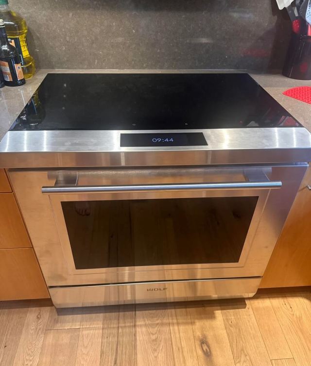 After a chance encounter at a store in Washington state, one homeowner seized the opportunity to get a steal of a deal on a Wolf induction stove.