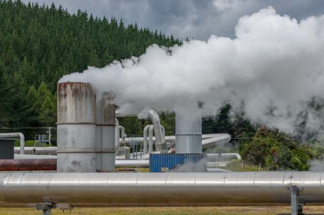 Average prices for a geothermal lease skyrocketed 282% to $127 per acre, a big leap from just $33 per acre back in 2024.