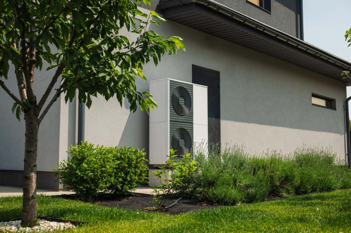 British homeowners who use energy-efficient heat pumps to warm their homes are overwhelmingly happy with them.