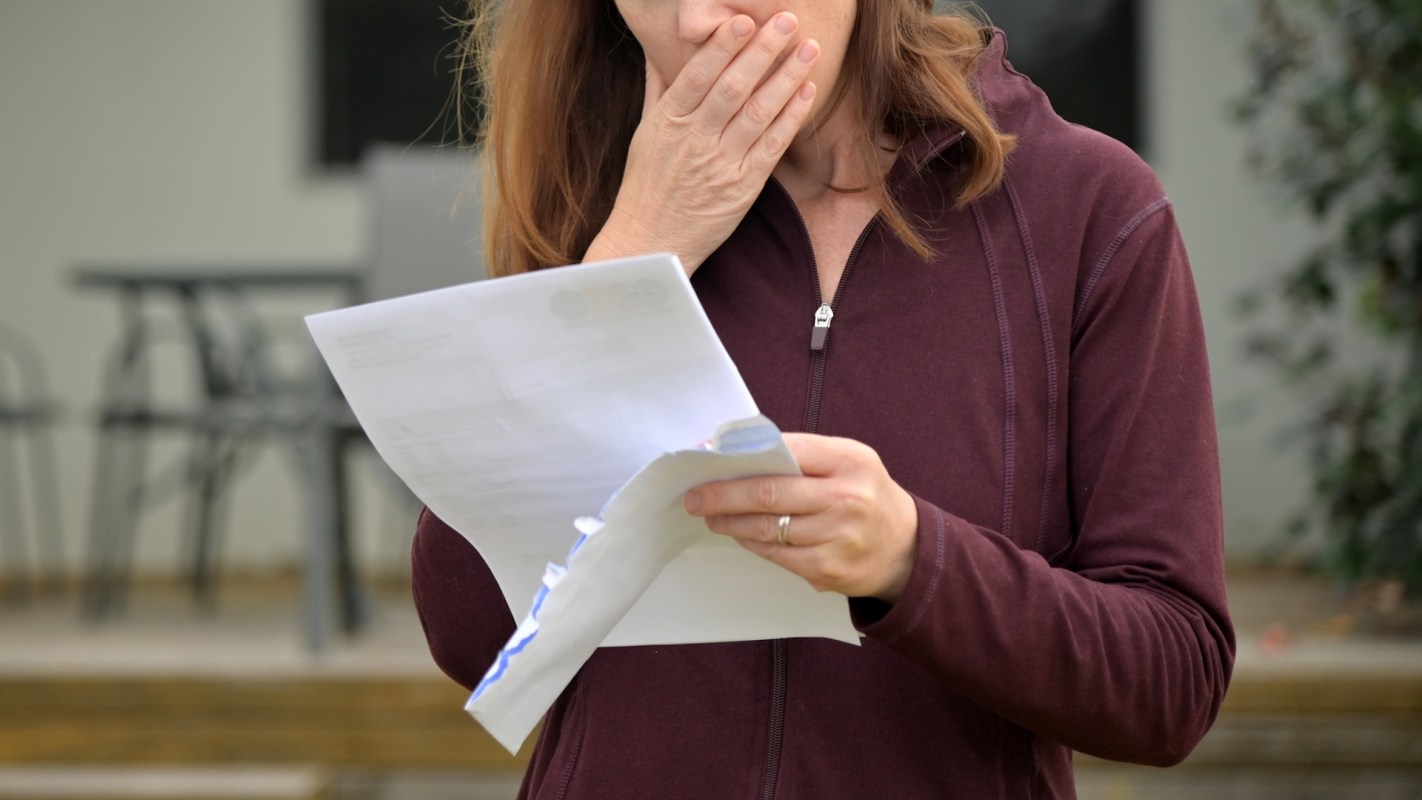 One Florida homeowner was shocked to discover that the supposedly paid-off solar panels on their foreclosed home came with a surprise $20,000 bill.