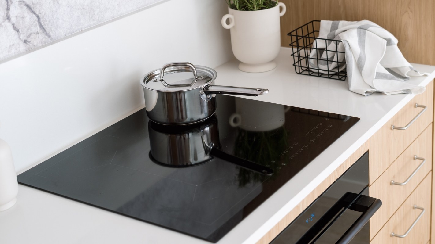 With induction cooktops gaining in popularity as a safer, energy-efficient alternative to gas stoves, many people are left wondering which pots and pans are compatible.