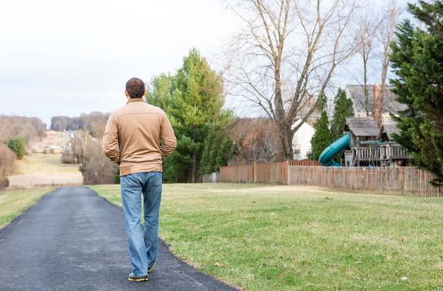 A Reddit user encountered an awful sight along a park trail and shared a picture with the community at r/GreenvilleNCarolina.