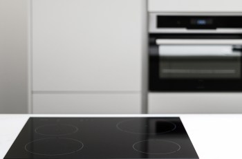 Upgrade your old gas stove and save $840 when you switch to an induction stove, thanks to valuable government incentives.