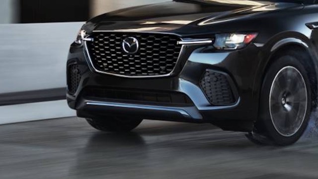 Mazda is cutting prices on its 2026 CX-70 plug-in hybrid lineup by more than $10,000.