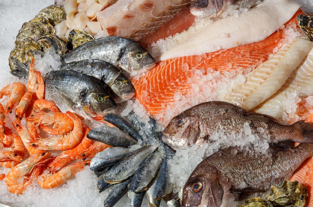 A new study reveals a startling misconception surrounding microplastics and seafood, causing the public to unnecessarily avoid healthy food.