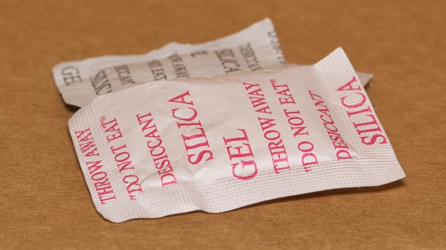 This is the perfect hack for mold prevention on your books.