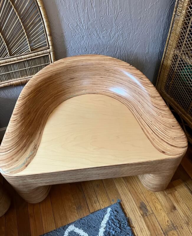 One savvy shopper scored $20 plywood chairs for $10 each, thanks to a moving sale and offer from a thrifting Reddit user.