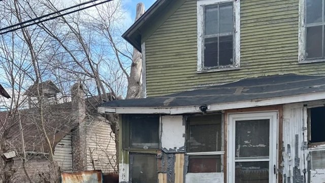 A frustrated homeowner took to Reddit's r/BadNeighbors to vent about a nearby property that's spiraling into what they describe as a "literal dump."