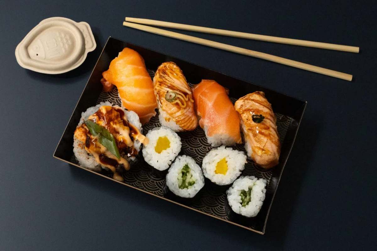 A new alternative to disposable plastic soy sauce packets has arrived, offering sushi lovers an eco-friendly option.
