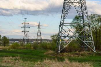 Electricity rates are climbing fast, and Americans are looking to alternatives to power their homes amid the uncertainty.