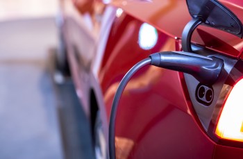 A driver on Reddit proudly announced that they had finally switched to electric vehicles. However, they had one minor complaint about their Chevrolet Equinox RS EV.