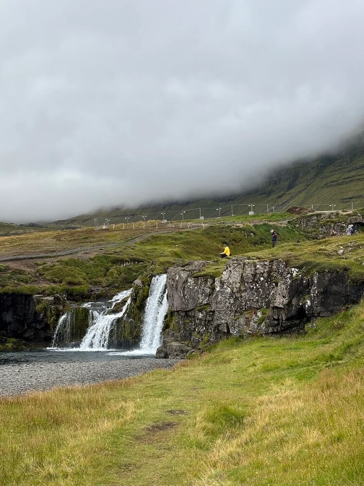 This Reddit user shared an infuriating story about an entitled couple who disregarded 'no drones' signage in an Iceland national park.