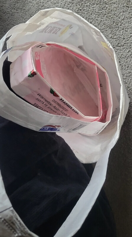 One Redditor found a brilliant way to repurpose rice bags into reusable shopping bags.