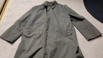 One lucky thrift shopper found a Lowe's gift card inside the pocket of a coat from Goodwill.