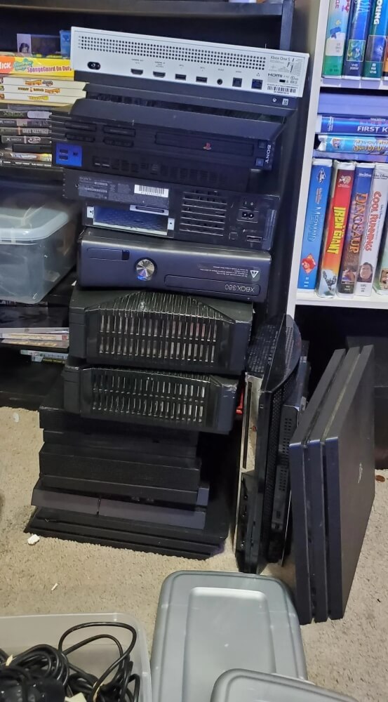 A Redditor benefited from a friend finding dozens of working gaming consoles, controllers, and accessories worth thousands of dollars behind a retro game store.