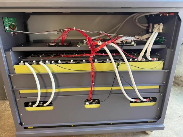 One homeowner unveiled a massive home battery backup system and all its benefits on the r/SolarDIY subreddit.